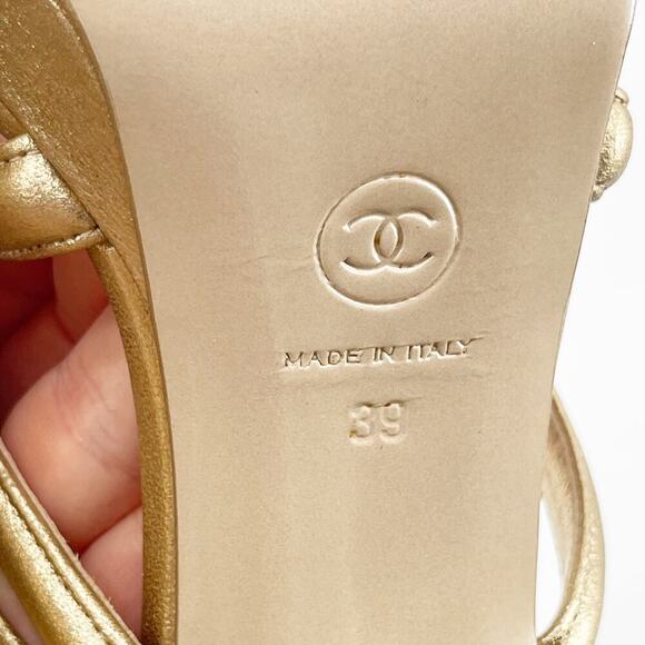 Chanel Cruise 2018 Gold Metallic Greek Parthenon Wrap CC Platform Sandals EU 39 - Picture 14 of 15